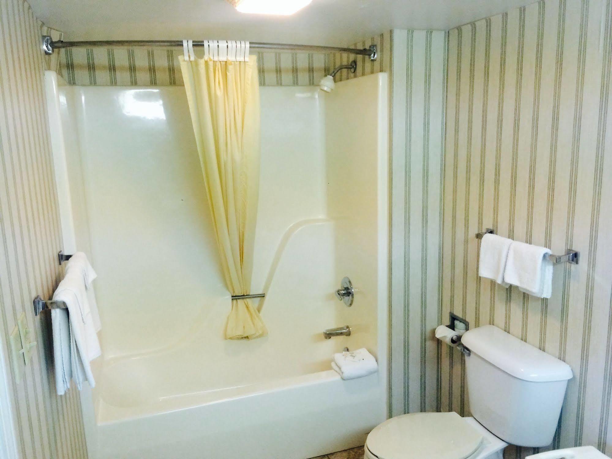 The Stratton Inn Princeton Ngoại thất bức ảnh